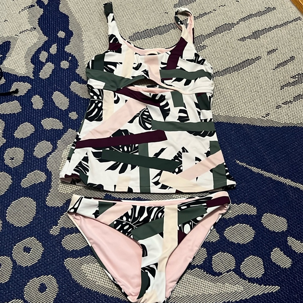 Athleta tankini